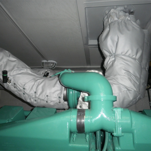 Marine exhaust insulation blanket