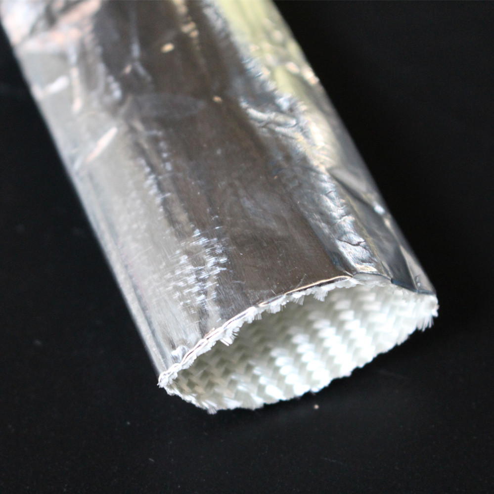 ¿Qué es la funda de fibra de vidrio reflectante de calor de aluminio?