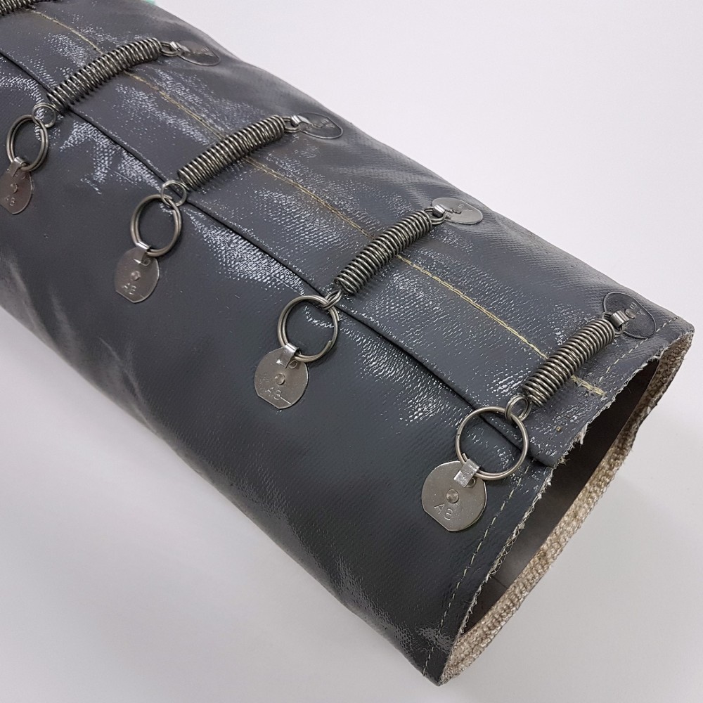 Mantas aislantes para escapes: opciones de materiales para cada entorno extremo